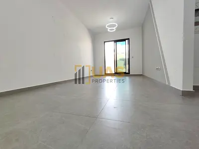 شقة بغرفة نوم واحدة | سكن Iltemas | شرفة وإطلالات على المدينة | غير مفروشة
