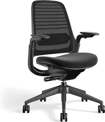 For selling Steelcase Series 1 Office Chair good condition same look new one available