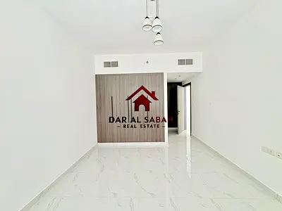 covered parking/6 cheque payment/deposit cash/very huge apartment/ready to move!