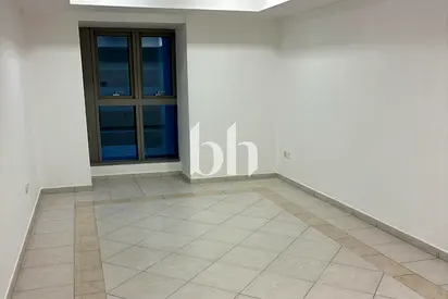 Unfurnished| Vacant | Near Tram