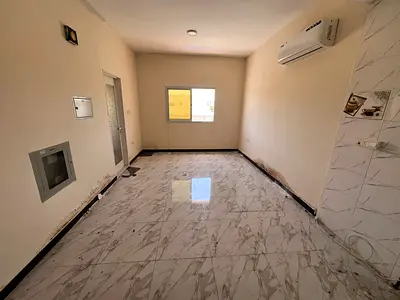 In a prime location with excellent service, suitable for family living, a spacious and well-organiz