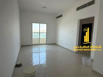 أول مستأجر! شقة جديدة تمامًا مكونة من غرفتي نوم للإيجار السنوي في منطقة الجرف، 3 حمامات، شرفة، تكييف مركزي، دفعات مرنة، سهولة الوصول إلى دبي.