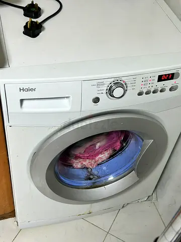 Haier Front Load Washing Machine - 8kg, Good Working Condition