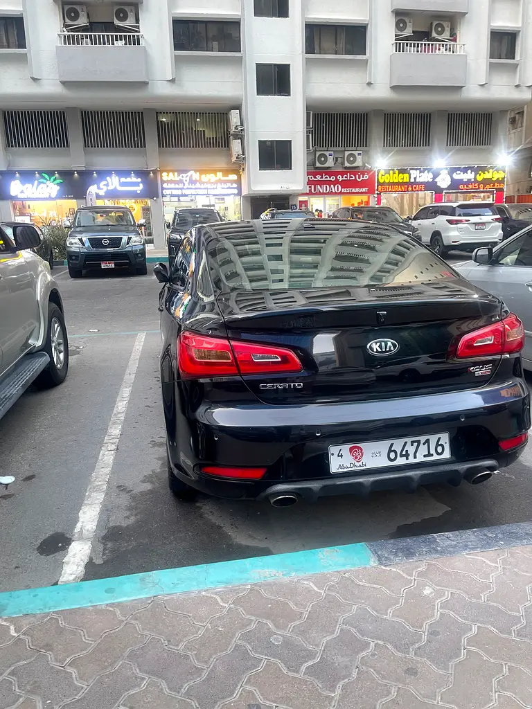 Kia Cerato 2018 — photo 1 of 11