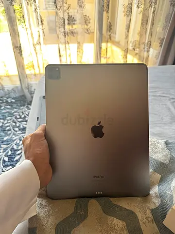 iPad Pro 12.9 inch 6th gen from Apple Store