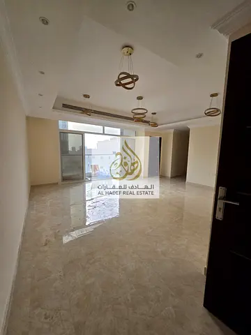 شقه ثلاث غرف وصاله تشطيب سوبر ديلوكس ايجار سنوى