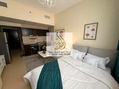 🏡 ستوديو مفروش للإيجار الشهري – الجرف 2 | أبراج الياسمين 🏡  فرصة مميزة للسكن في ستوديو مفروش بالكامل (أول ساكن) في أبراج الياسمين – الجرف 2، موقع مم