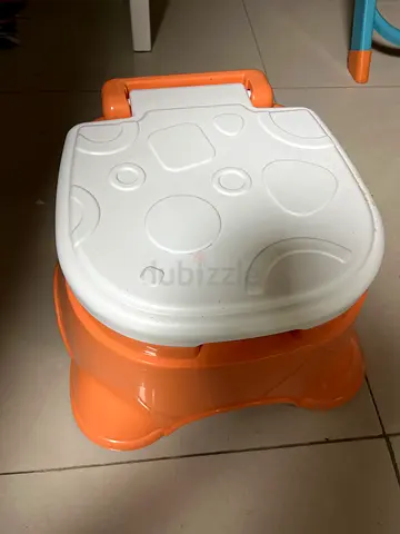 Portable baby potty seat with removable lid - good condition