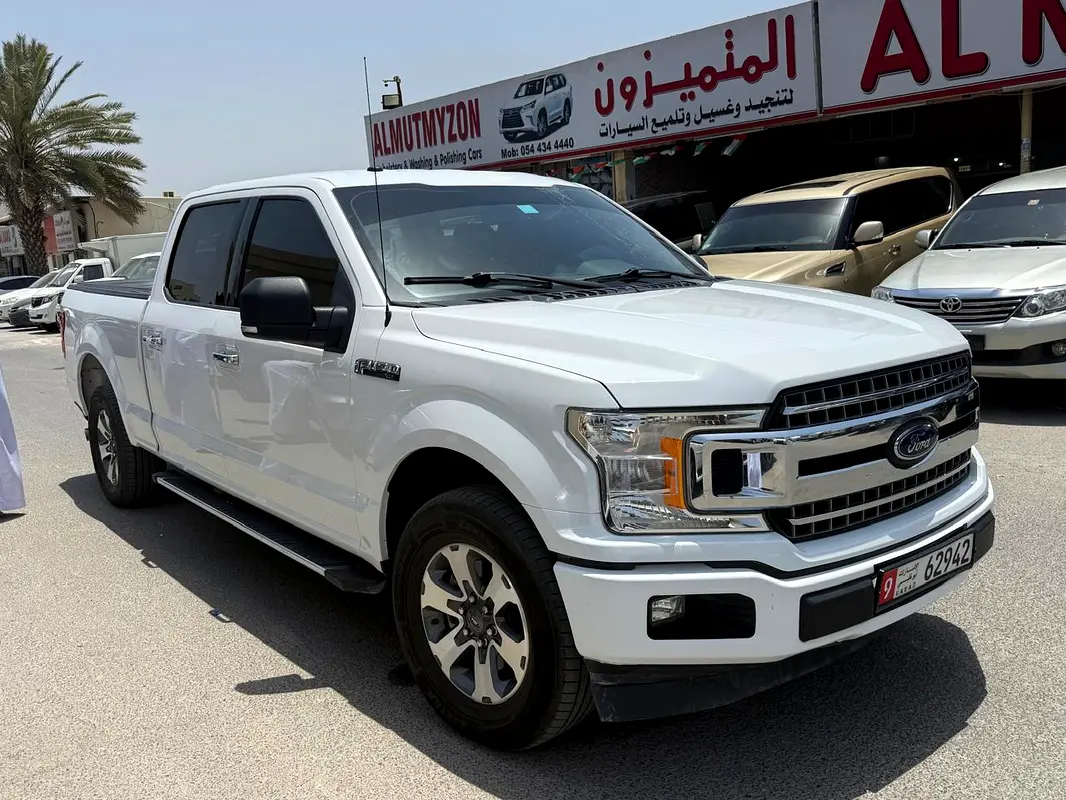Ford F-150 2018 — photo 1 of 8
