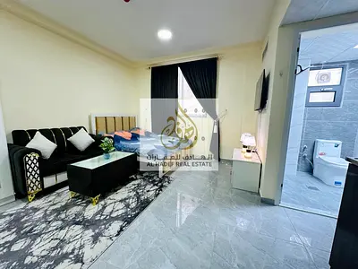 New furniture, all bills included, prime location, easy access, clean and tidy