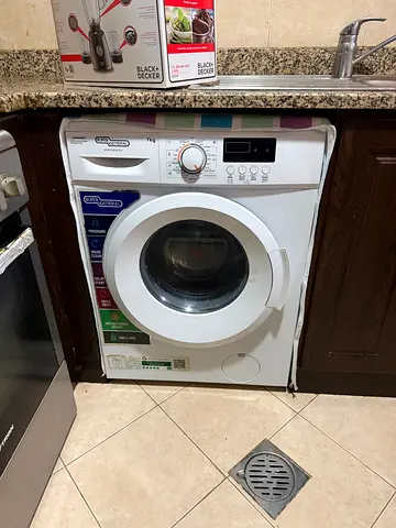 DeLonghi Compact Built-in Tumble Dryer - Good Working Condition super gernal