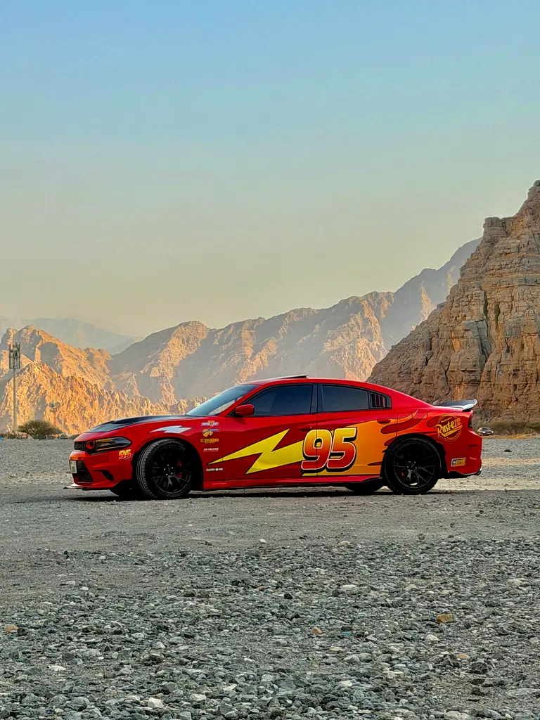Dodge Charger 2016 — photo 1 of 12