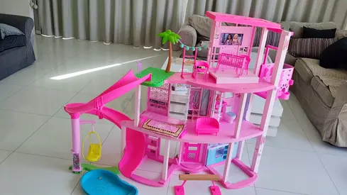Barbie playhouse