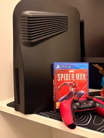 PS5 Disk (wl cosmic red controller) + Spider-Man Videogame