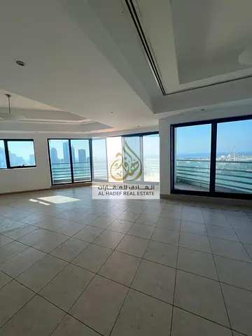 Luxury Apartments for Rent in Al Majaz 1 – Sea View & Premium Facilities!
