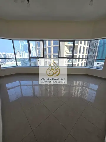 Luxury 3-bedroom master apartment with spacious living room – open view, high-end and luxurious finishing, modern amenities, includes gym and parking
