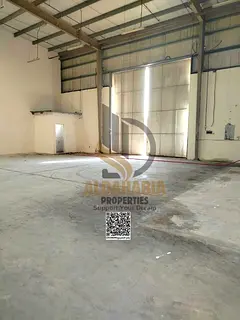 🏭 Industrial &amp; Commercial Building for Sale – Modern Umm Al Thu'ub Industrial Area, Umm