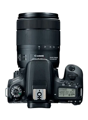 Canon EOS 77D 18-135 USM