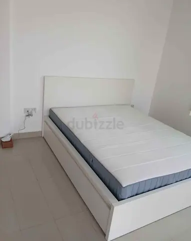 Ikea malam bed with ikea mattress Queen size 160x200cm bed
