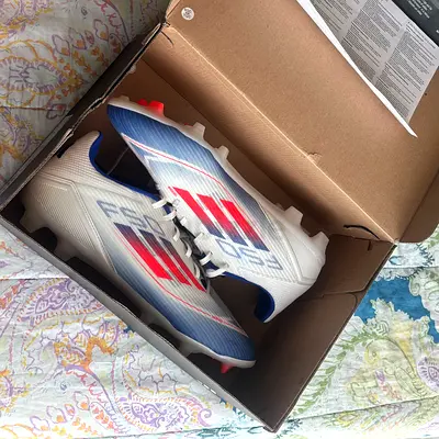 Football Shoes - Adidas F50 League