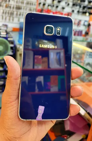 Samsung Galaxy S6 edge Plus used) - Good Condition, Back Glass Shown