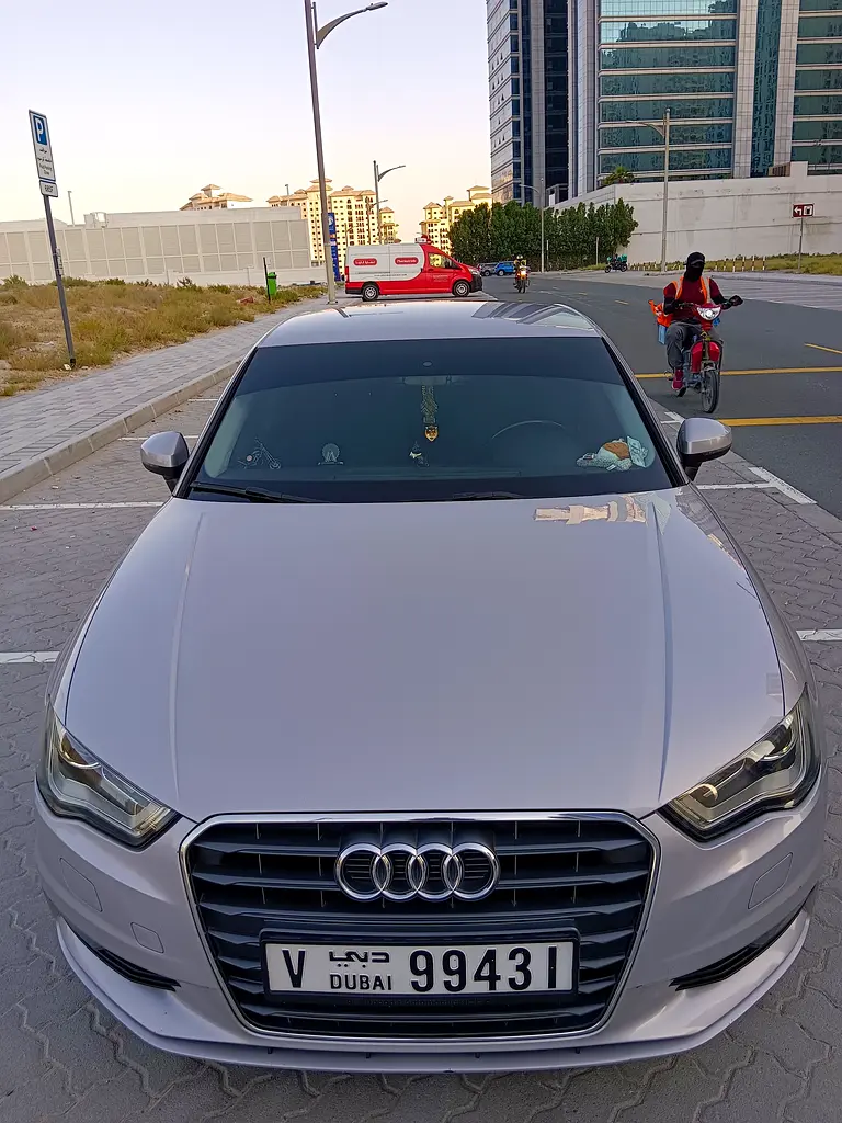Audi A3 2015 — photo 1 of 17
