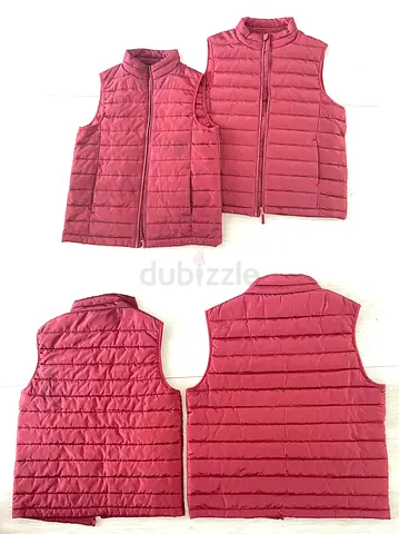 Unisex lightweight burgundy sleeveless puffer vest - size L S