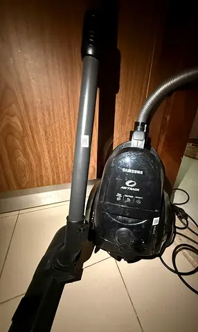 Vacuum cleaner