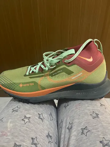 Nike Gore-Tex Trail Running Shoes - Lightly Used, Size 43
