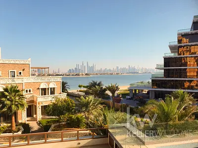 Exclusive triplex apartment with garage | Ready to move in