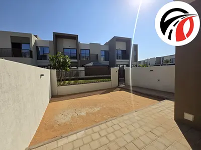 LUXURY LIVING || 3BHK+MAID VILLA || SPACIOUS & BRIGHT
