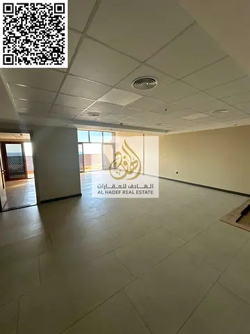 غرفتين وصاله 4 بلكونه 4 حمام غرفه خادمه اكبر مساحه بعجمان بكورنيش عجمان