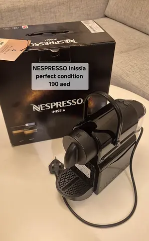 Nespresso Inissia Espresso Machine - excelente Condition, like new. 190 AED