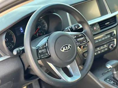 صورة 14 لـ 2020 KIA OPTIMA