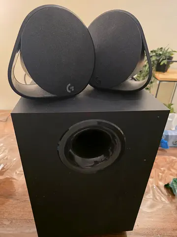 Logitech G560 Lightync 2.1 Speaker System with Subwoofer (used)