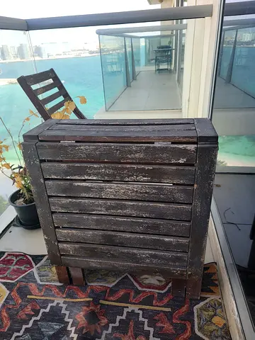 Used wooden outdoor storage/coffee box - rustic foldable design