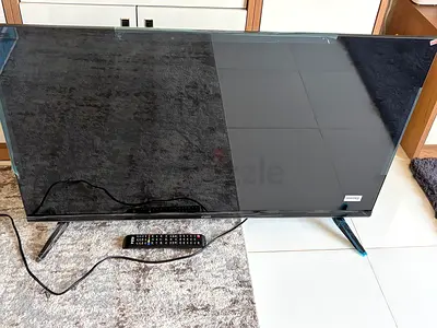 43-inch LED TV with remote — Good working condition