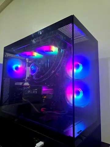i5 9500t, RTX 3060, 16gb ram, 1tb SSD, Lian Li CPU cooler, Prime H370 Plus motherboard