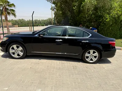 2010 Lexus LS-SERIES 缩略图 4