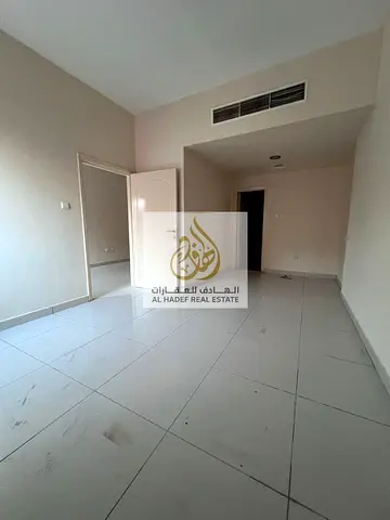 Al-Nuaimiya 1, next to Al-Hikma School - One bedroom and living room with 2 bathrooms, built-in wardrobe, central air conditioning, spacious - 30,000