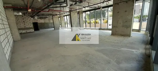 Ideally Located Commercial Unit