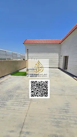 **غرفتين وصالة ومجلس مع رووف خاص بالشقة – مساحات كبيرة جداً مع حديقة ومسبح مجاناً** **الروضة 3 شارع السلام بالقرب من أفري داي مول ومطعم الغواص – موقع