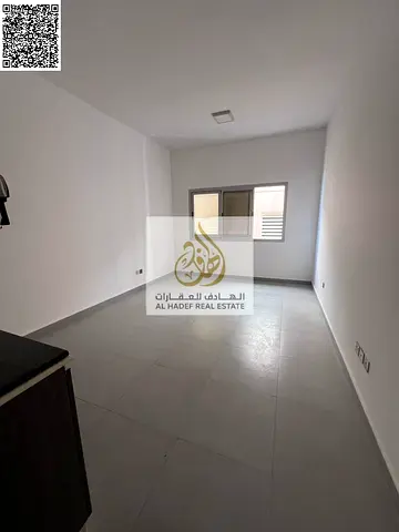 استوديو | موقع مميز | الروضة 1 خلف شرطة الحميدية | مساحات مريحة | مناسب للأفراد | 20,000 درهم سنويًا