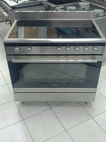 SIEMENS Brand Electric Ceramic 5 Hobs Ceramic Cooker Size 90 X 60 cm