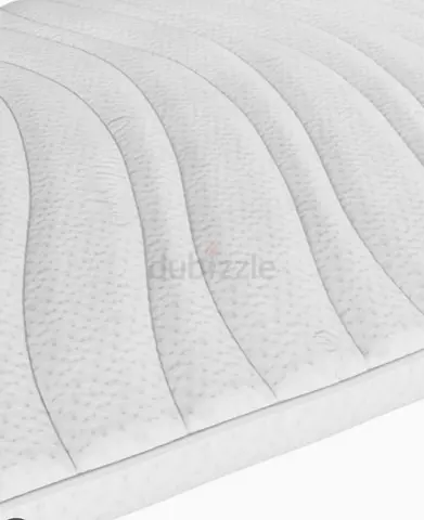 160cm mattress in good condition — firm with soft support and foldable