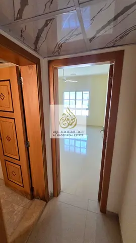 للإيجار السنوي في Ajman – الروضة 2 ✨  شقة مميزة بمساحة ممتازة وتشطيب راقي في موقع حيوي قريب من جميع الخدمات.  🔹 غرفة وصالة 🔹 بلكونة بإطلالة مفتوحة