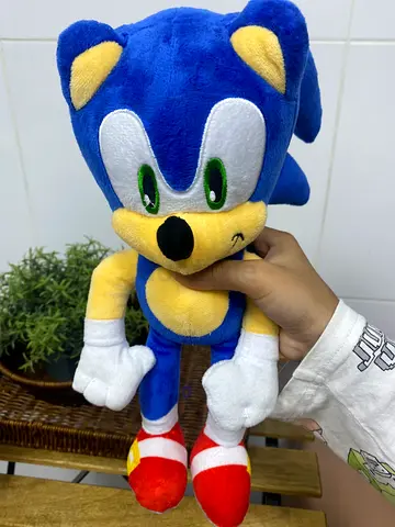 Used Sonic the Hedgehog plush toy - good condition