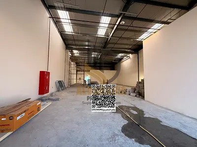 🏭 مستودع للإيجار في منطقة الصجعة – الشارقة 🏭 فرصة مميزة للشركات وأصحاب الأعمال الباحثين عن مستودع بموقع حيوي في منطقة الصجعة الصناعية، يتميز بموقع م