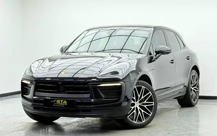 2023 Porsche Macan, Porsche Warranty+Full Service History, GCC