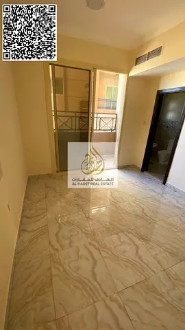 • غرفتين وصالة • غرفتين ماستر • 3 حمامات • حمام خارجي للضيوف • بلكونة • تشطيب ممتاز ومساحات مريحة